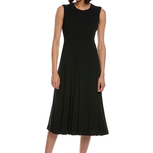 NWT Burberry Aria Black Pleated Dress Sz 4 US - Picture 1 of 4